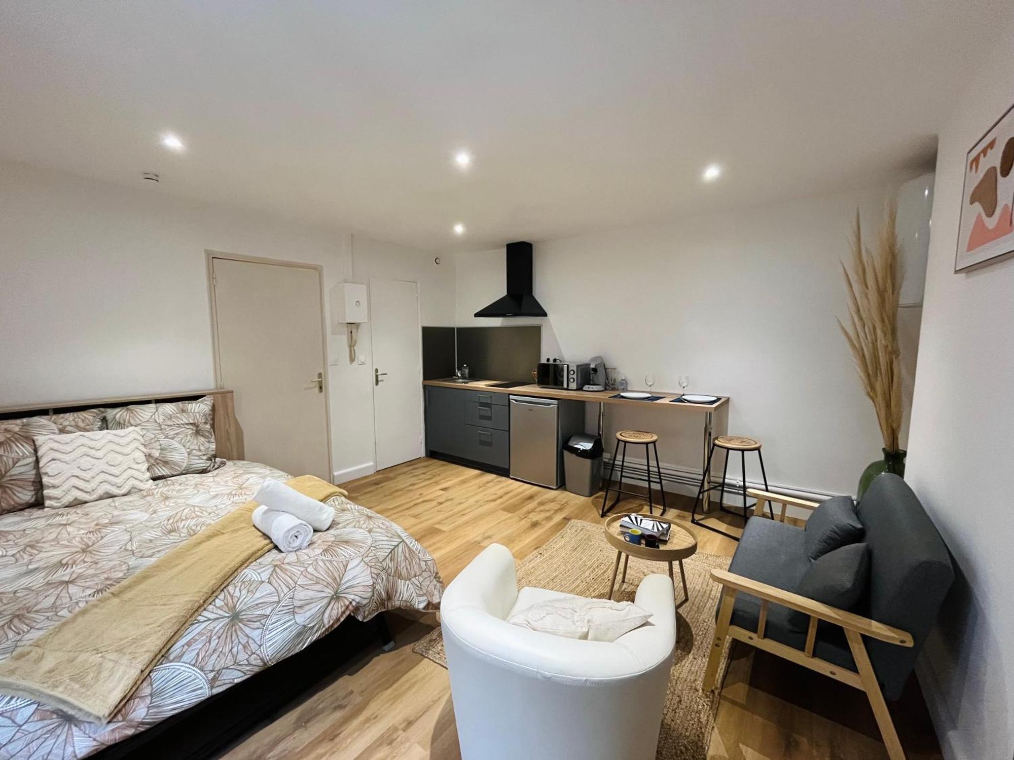 Апартаменти La Ruche Arrageoise - Parking Gratuit - Cozy - Grand Lit - Long Sejour Арас Екстер'єр фото